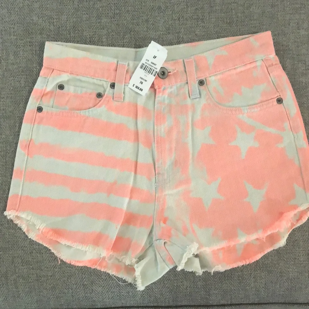Women carmar denim shorts nwt